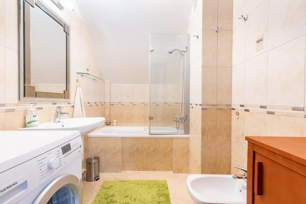 Apartment In The Heart Of Gdańsk Extérieur photo